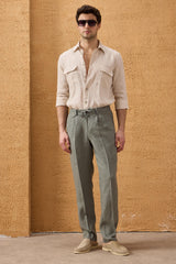 Herren-Leinenanzug in Salbeigrün, elegant-lässig, 2-teilig, mit Reißverschluss vorne, Safari-Stil, Sommer