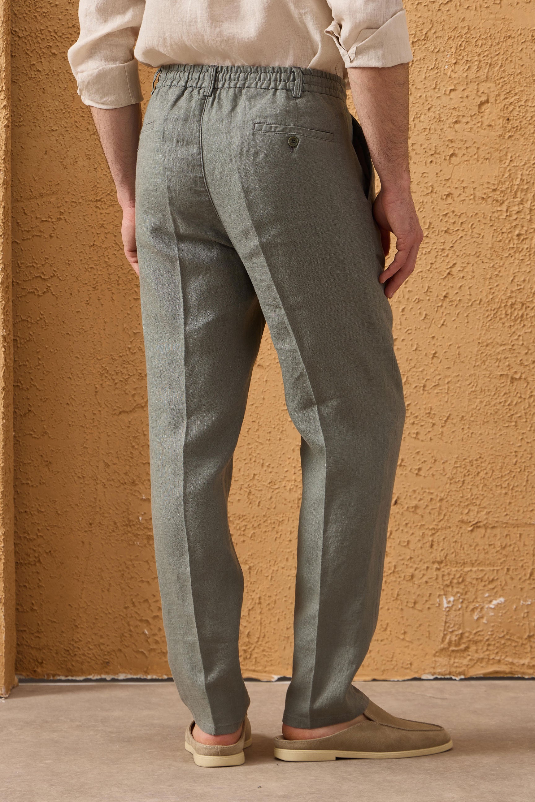 Herren-Leinenanzug in Salbeigrün, elegant-lässig, 2-teilig, mit Reißverschluss vorne, Safari-Stil, Sommer