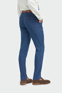 Herren-Sommerhochzeitsanzug aus Leinen in Himmelblau mit marineblauer Hose