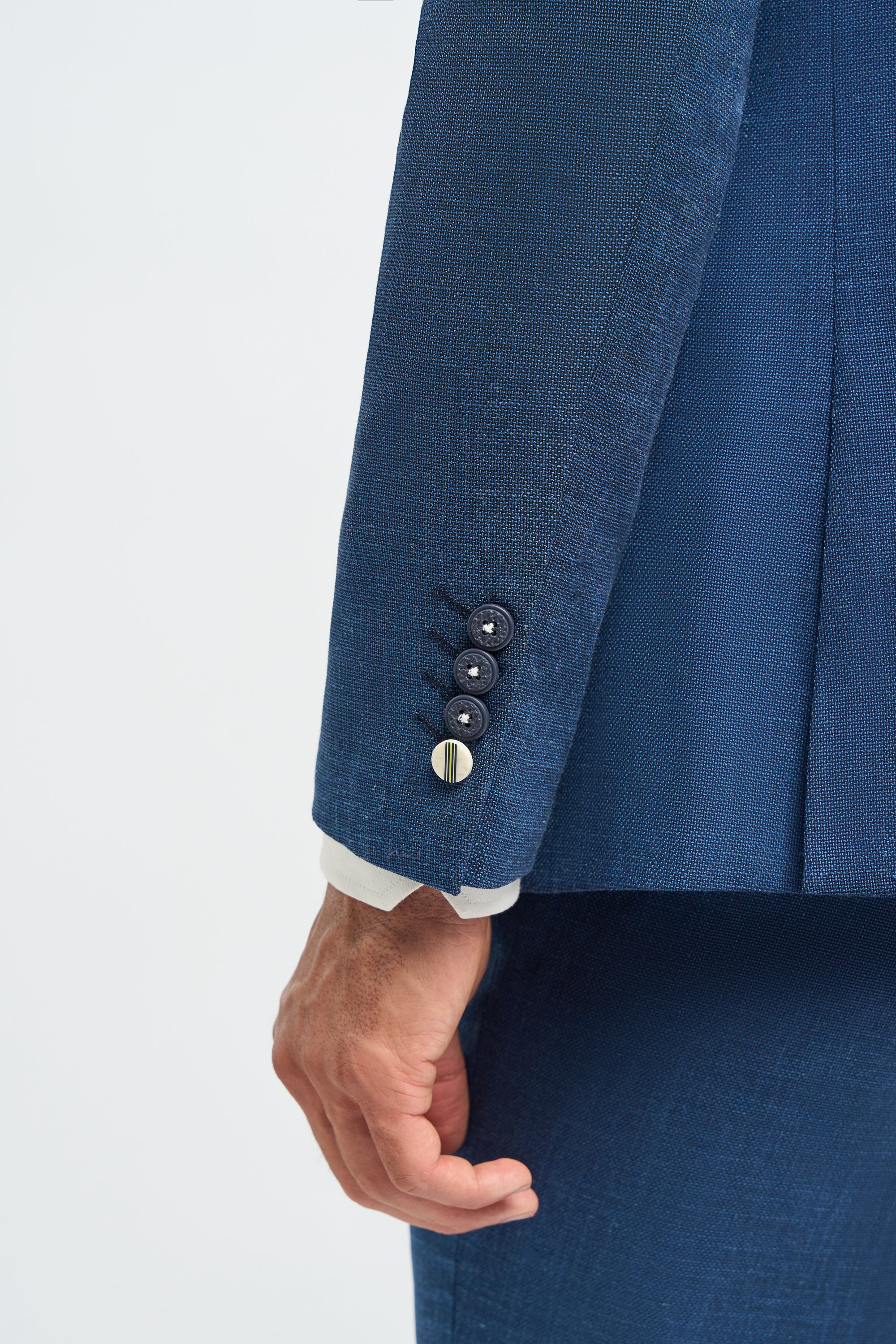 Blauer Sommer-Leinenanzug für Herren