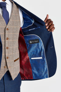 Arthur-Anzug in Marineblau mit kontrastierender Tweedweste in Harris Brown