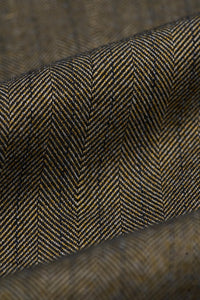 Dreiteiliger Herrenanzug aus olivgrünem Fischgrät-Tweed