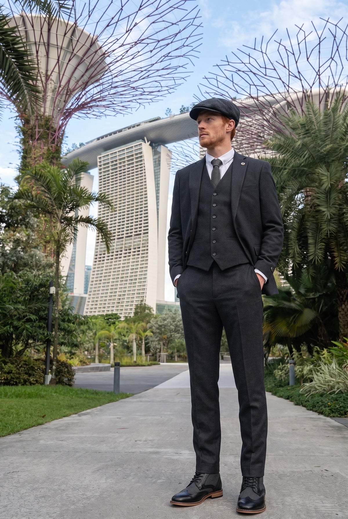 Look #883 styled with Schwarzer Herrenanzug im Vintage-Stil der 1920er