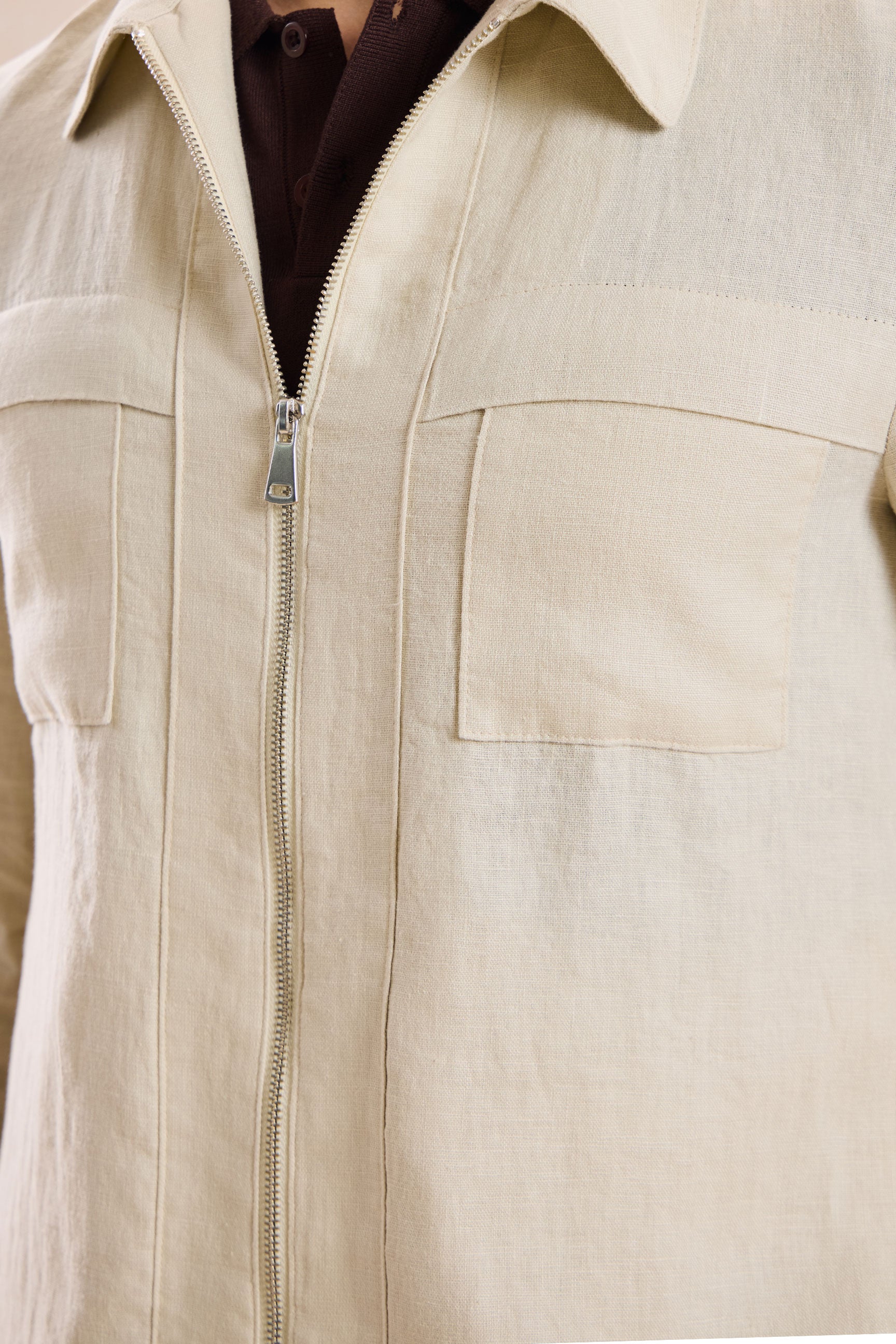 Beige Leinen-Anzug für Herren, elegant-lässig, 2-teilig, mit Reißverschluss vorne, Safari-Stil, Sommer