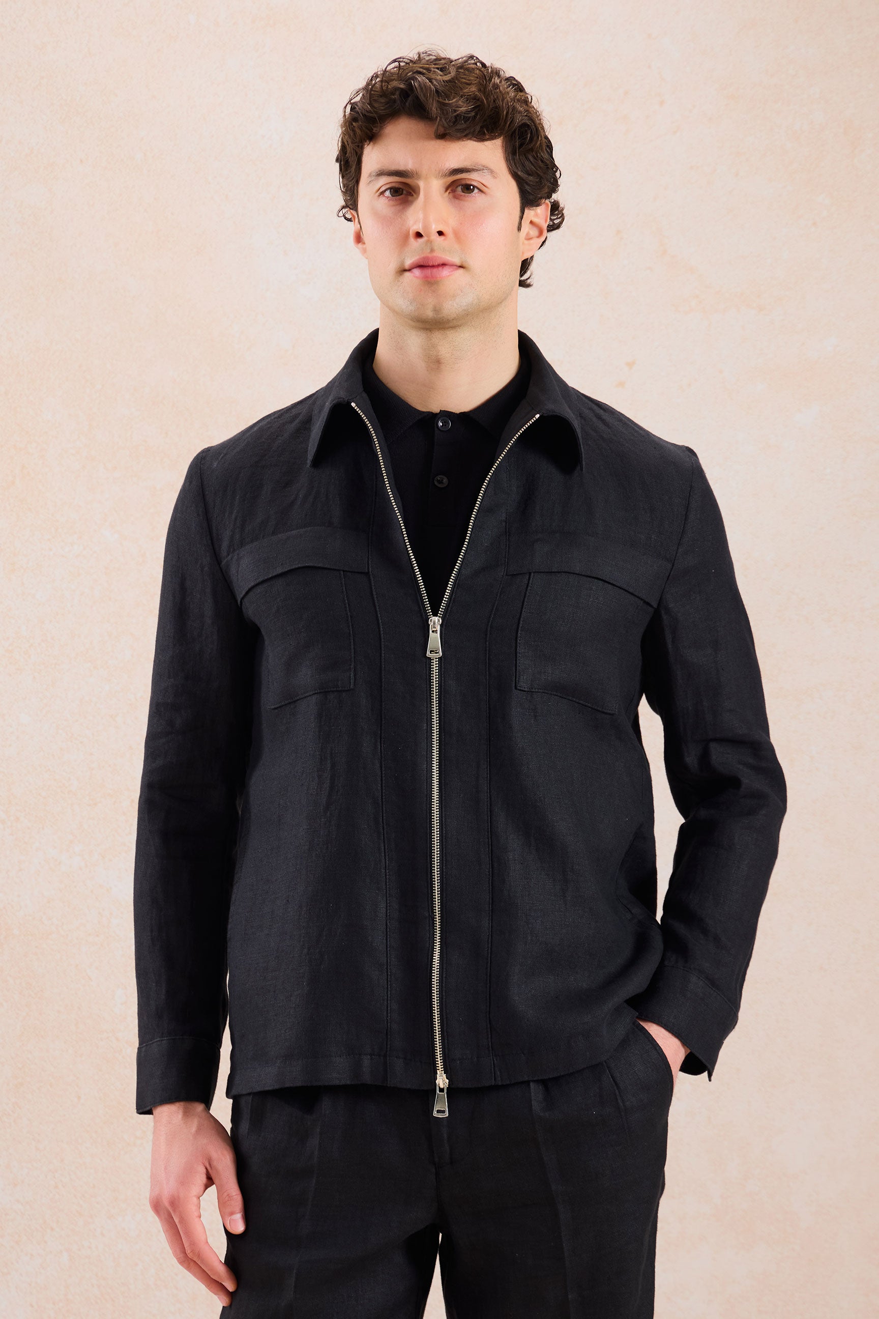 Schwarzer Leinenanzug für Herren, elegant-lässig, zweiteilig, mit Reißverschluss vorne, Safari-Stil, Sommer