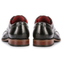 Everett - Schwarze Herren-Derbyschuhe aus poliertem Leder mit Kappe