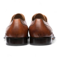 Braune, schlichte Derby-Schuhe aus Leder für Herren mit Kappe