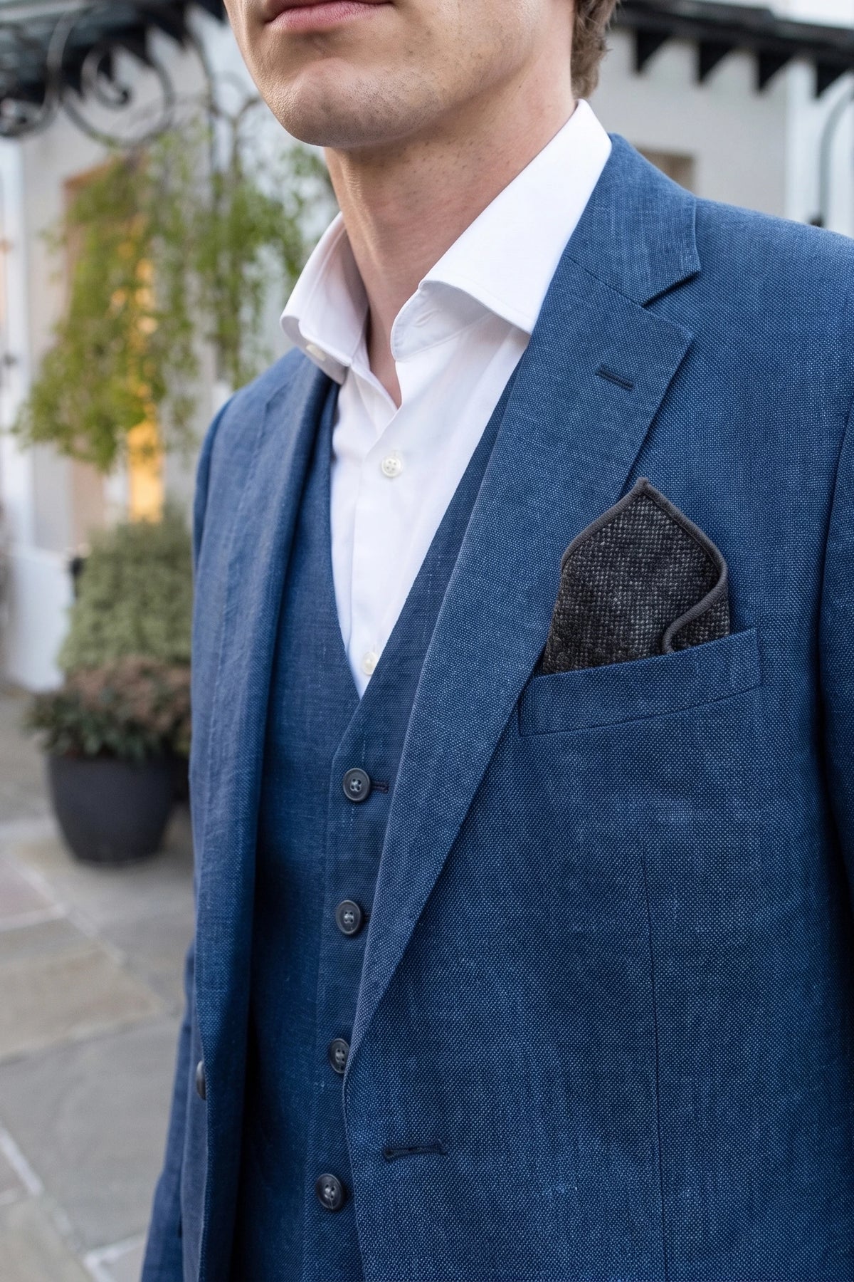 Einstecktuch für Herren aus anthrazitfarbenem Tweed-Wollmischgewebe