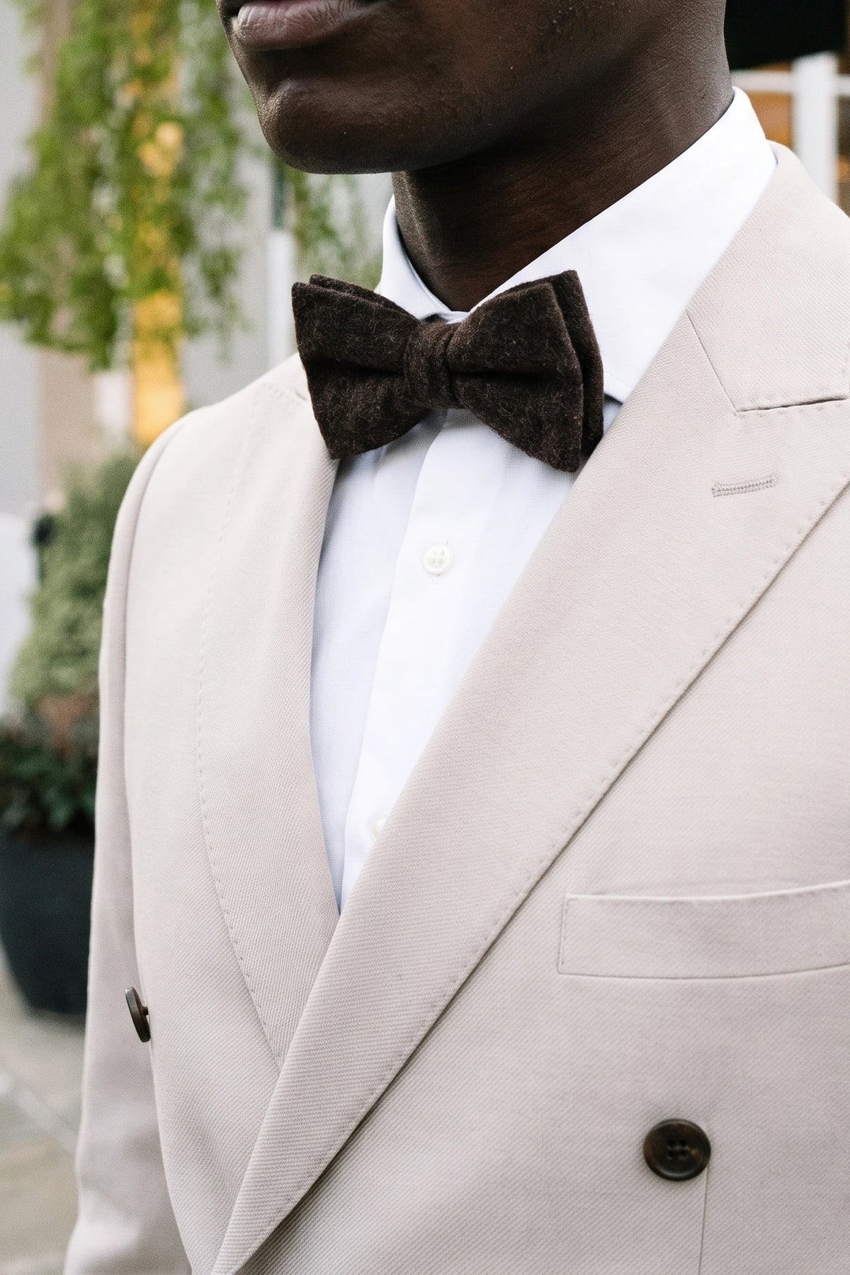 Herrenfliege aus dunkelbraunem Tweed-Wollmischgewebe