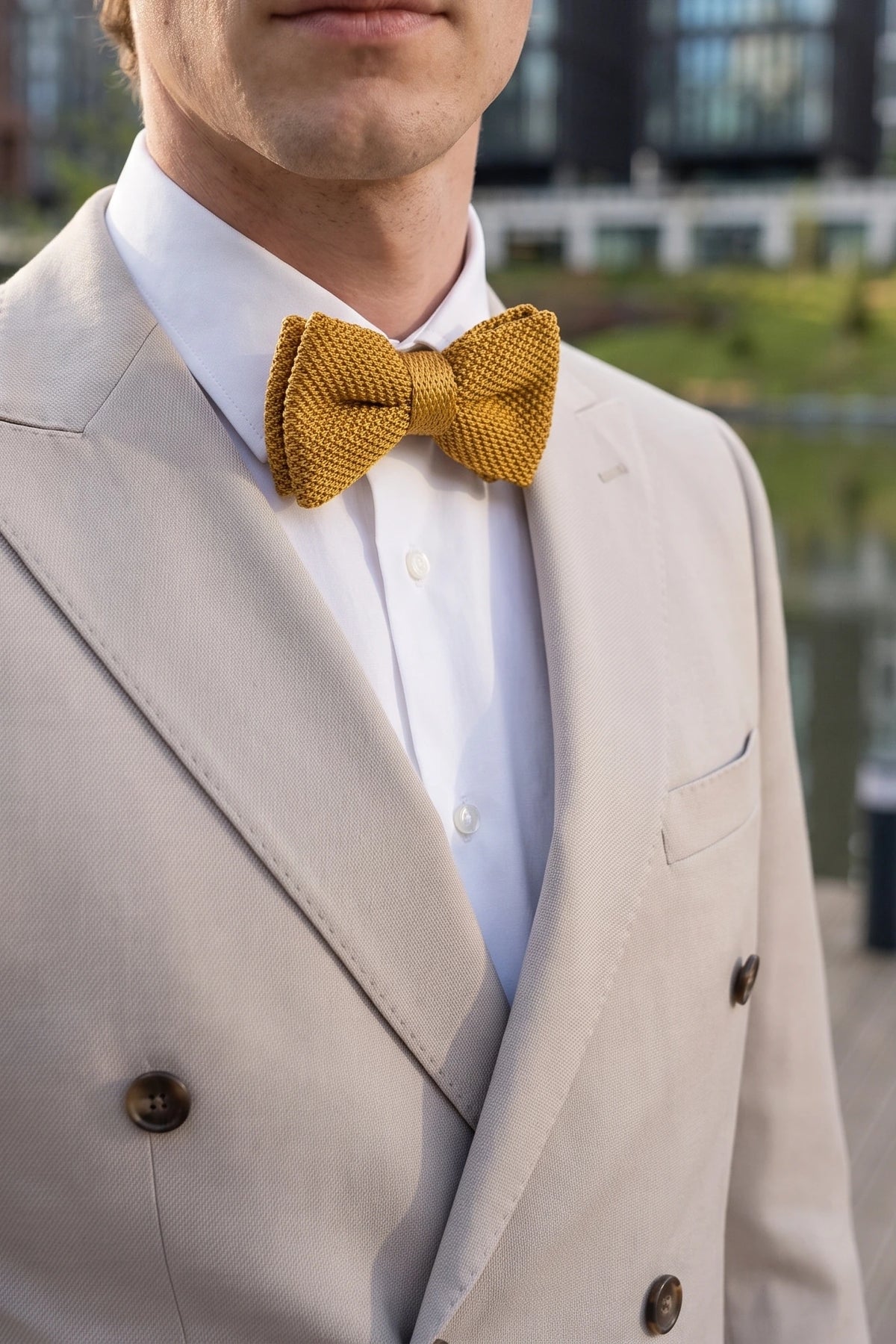 Senffarbene Strickfliege für Herren