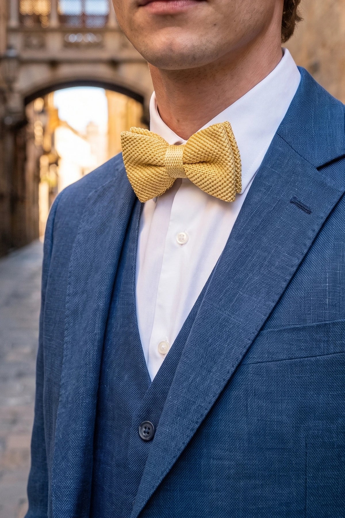 Gelbe Strickfliege für Herren