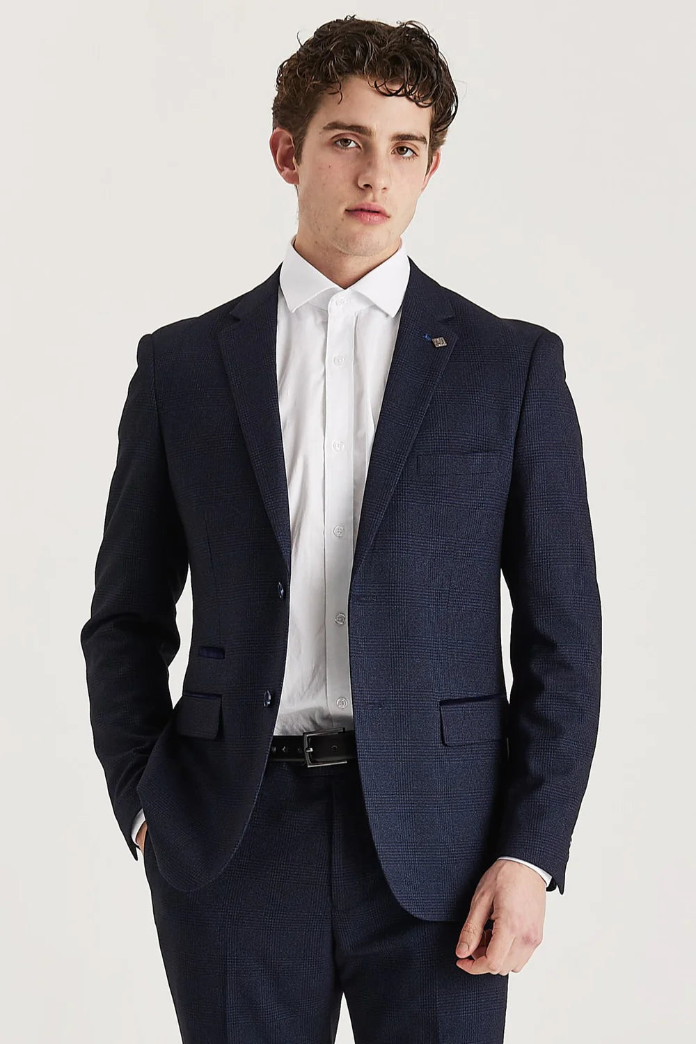 Regent – Herrenblazer in Marineblau mit Karomuster und taillierter Passform