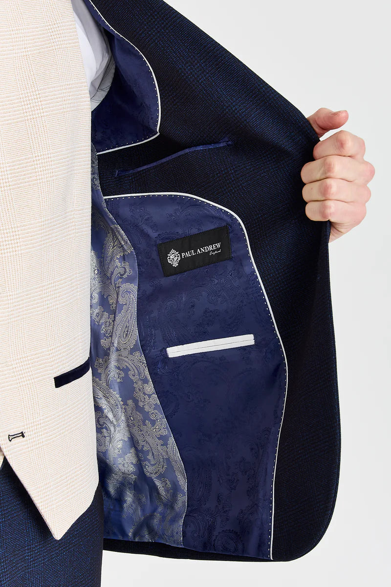 Regent-Anzug mit marineblauem Karomuster und kontrastierender Regent-Weste in Creme.